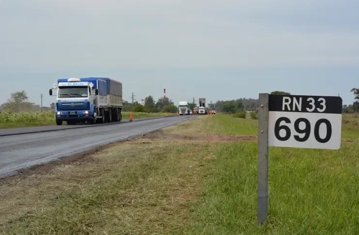 El freno a las obras públicas de Milei provoca el deterioro de rutas clave en Buenos Aires