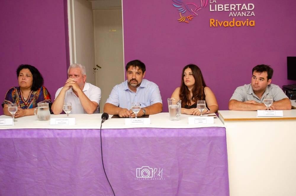 Llenos de contradicciones: La Libertad Avanza Rivadavia exige más presencia del Estado